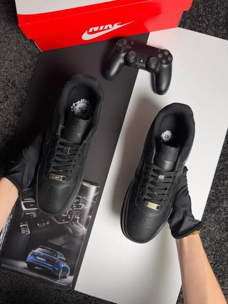 Чоловічі кросівки найк аір форс Nike Air Force 1 '07 M Black  [41-45] — фото 7