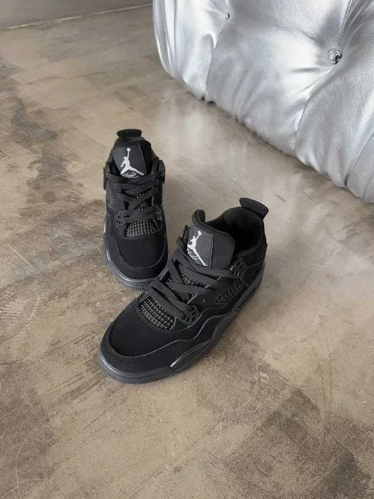 Чоловічі кросівки Nike Air Jordan Retro 4 "Black Cat" Розміри 40-45 — фото 6