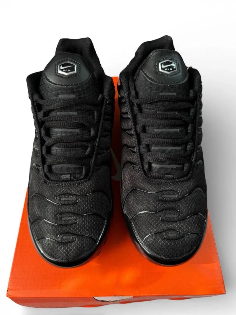 Чоловічі кросівки Nike Air Max Plus Tn, Black — фото 6