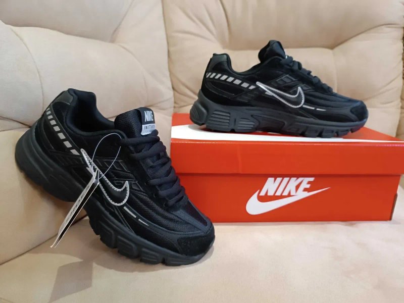 Чоловічі кросівки Nike Initiator (36-46 розмір) 2 кольори — фото 8