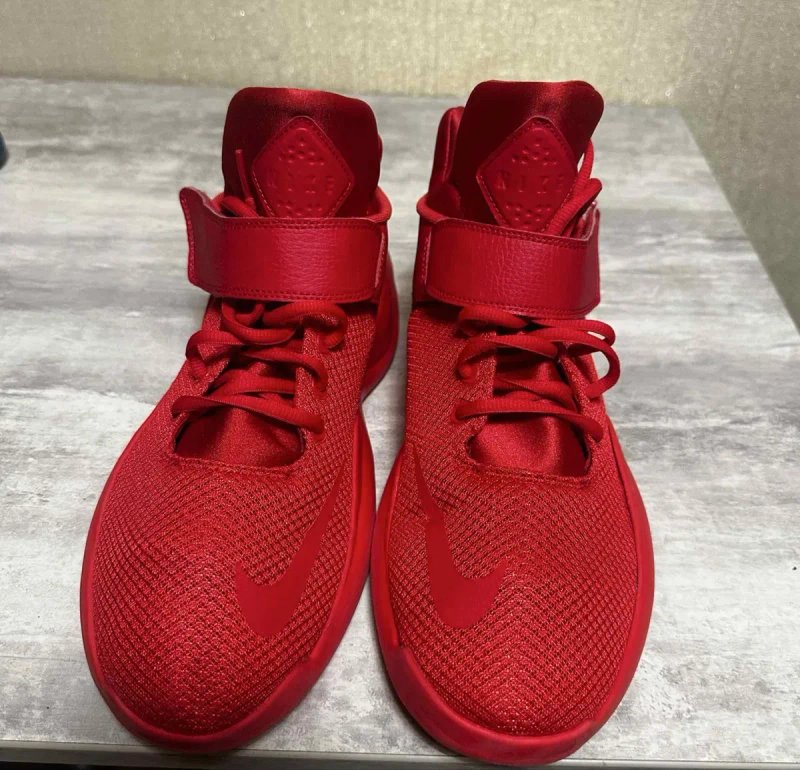 Чоловічі кросівки NIKE KWAZI — фото 2
