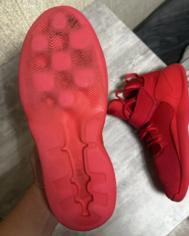 Чоловічі кросівки NIKE KWAZI — фото 4