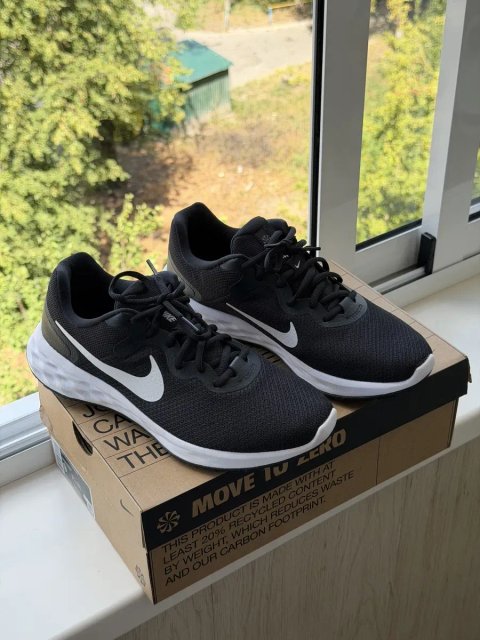 Чоловічі кросівки Nike revolution 6