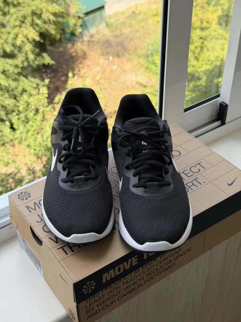 Чоловічі кросівки Nike revolution 6 — фото 2