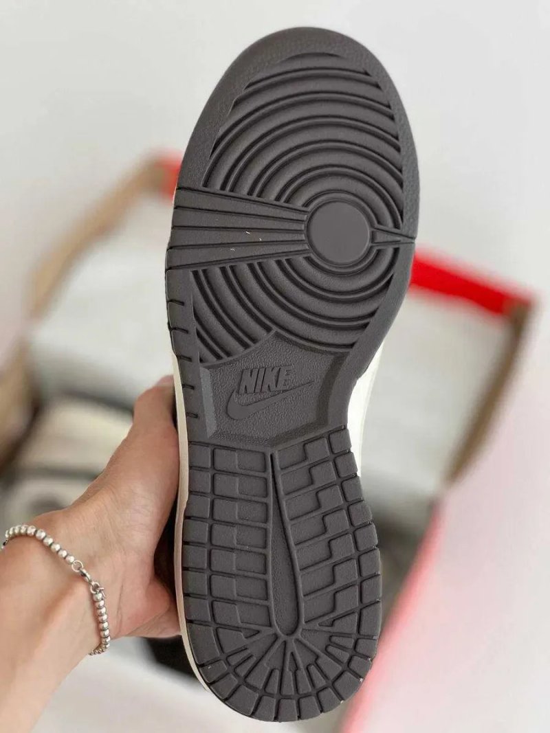Чоловічі кросівки Nike SB Dunk Low x Louis Vuitton. Розміри 40-45 — фото 8