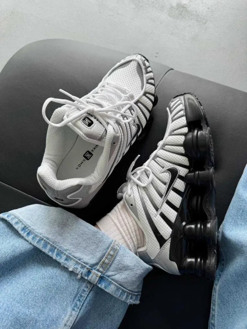 Чоловічі кросівки Nike Shox TL "Black/White" Розміри 40-45 — фото 5