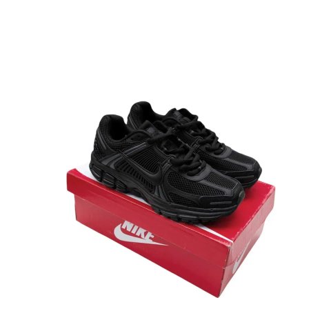 Чоловічі кросівки Nike Zoom Vomero 5 чорні Найк