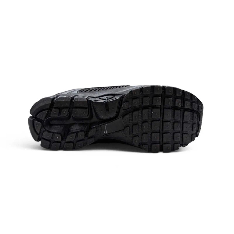 Чоловічі кросівки Nike Zoom Vomero 5 чорні Найк — фото 4