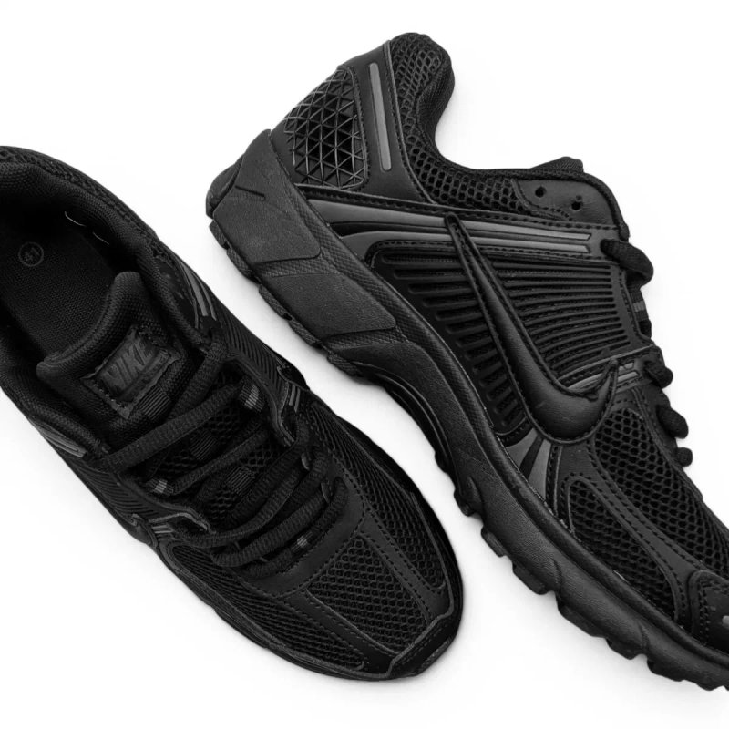 Чоловічі кросівки Nike Zoom Vomero 5 чорні Найк — фото 6