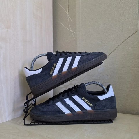 Чоловічі кросівки оригінал Adidas Spezial розмір 42