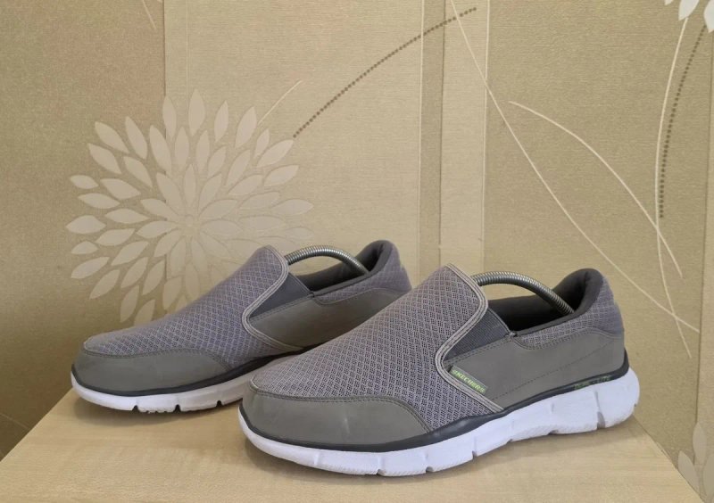 Чоловічі кросівки сліпони Skechers оригінал розмір 43 — фото 3