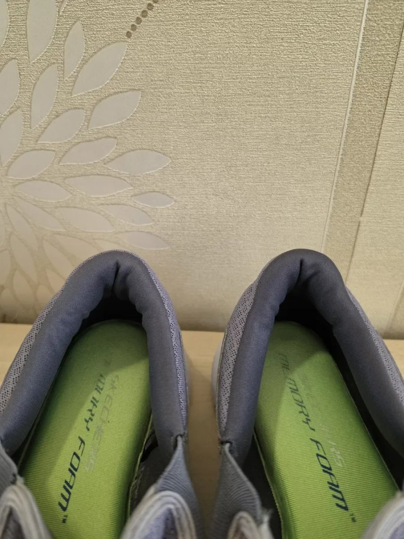 Чоловічі кросівки сліпони Skechers оригінал розмір 43 — фото 8