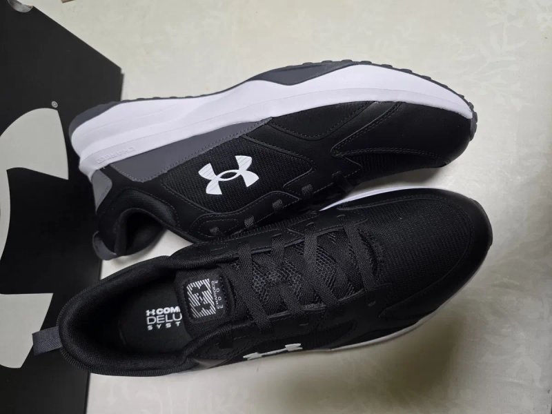 Чоловічі кросівки Under Armour 48 — фото 6