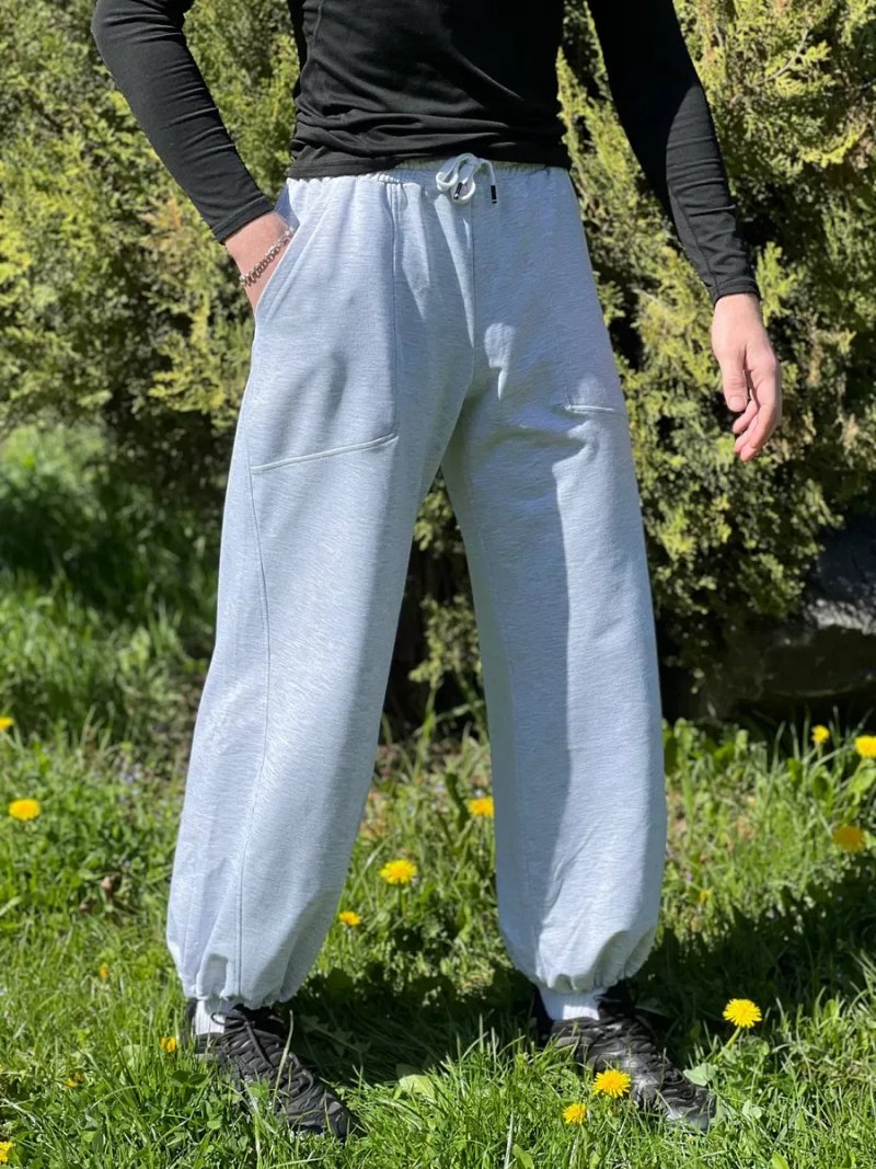 Чоловічі сірі спортивні штани oversize wide leg стиль streetwear — фото 6