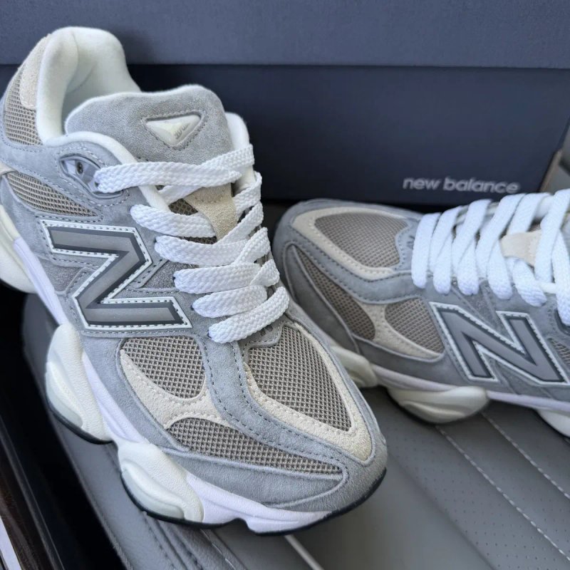 Чоловічі жіночі кросівки нюбеланс сірі New balance 9060 grey brown — фото 7