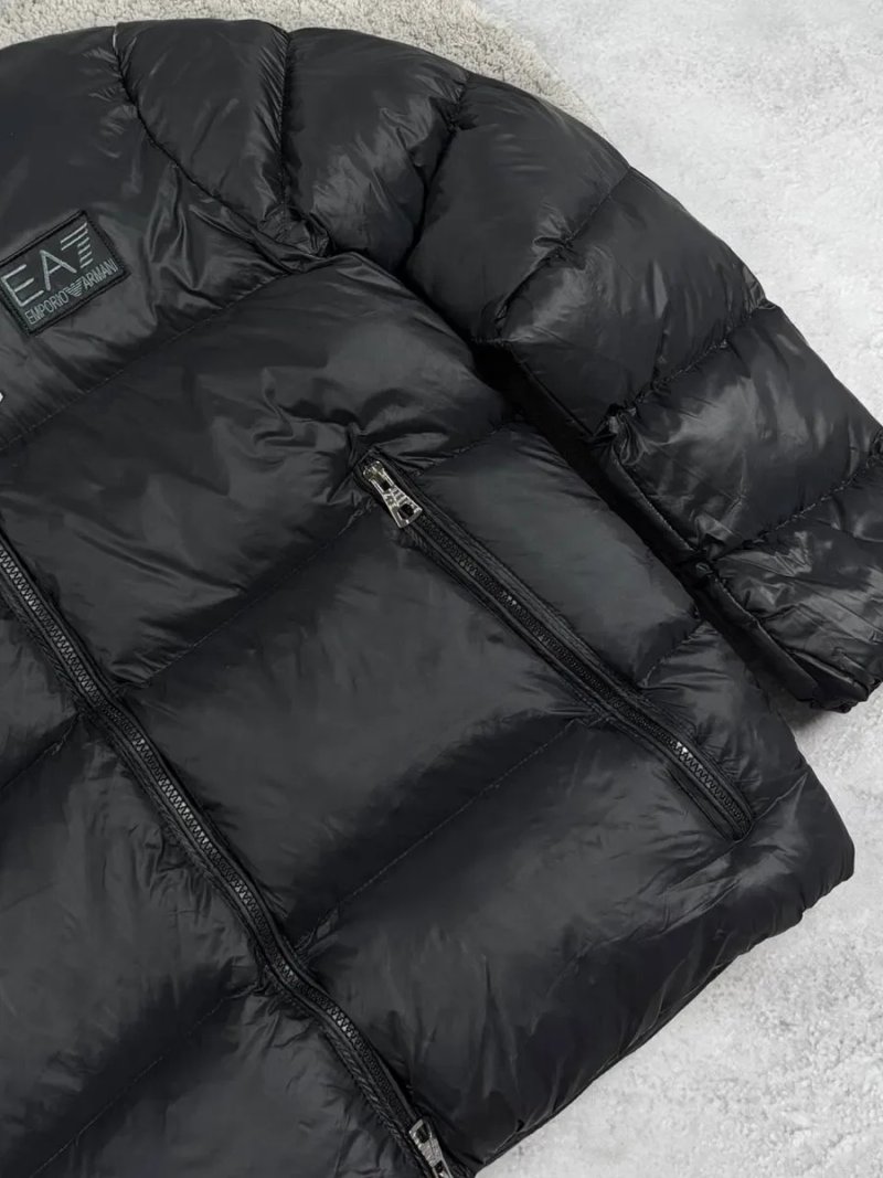 Чоловічий пуховик Emporio Armani EA7 чорний | Зимовий | Новий — фото 4