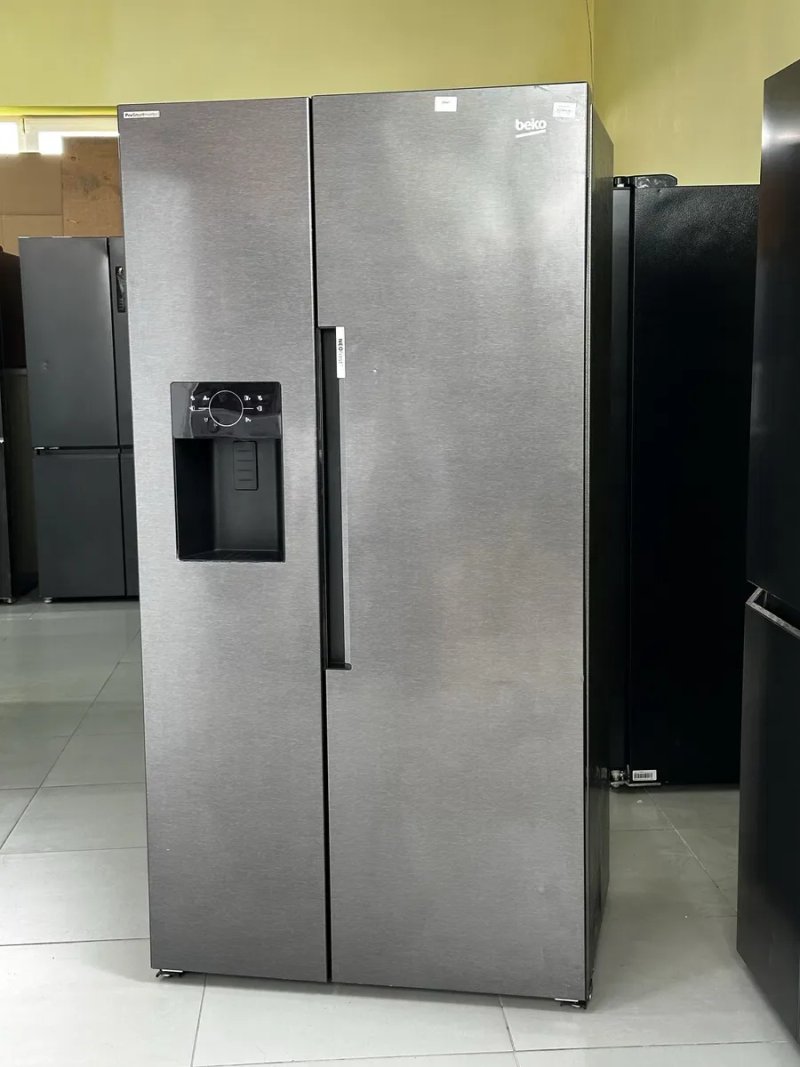 Чорне скло Холодильник Side by Side Grundig fds9155 Гарантія Доставка — фото 5