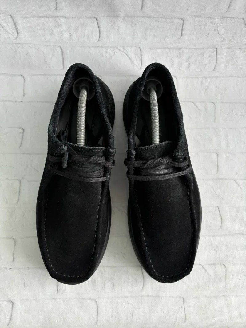 Чорні Чоловічі Замшеві Мокасини Clarks Court Lite Wally Black Size 44 Розмір Туфлі Топсайдери Мешти Класичний Дизайн Із Комфортом Кросівок Оригінал — фото 3