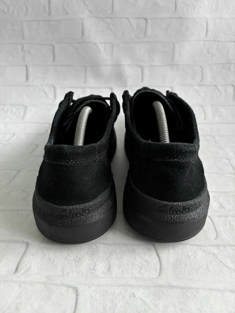 Чорні Чоловічі Замшеві Мокасини Clarks Court Lite Wally Black Size 44 Розмір Туфлі Топсайдери Мешти Класичний Дизайн Із Комфортом Кросівок Оригінал — фото 4