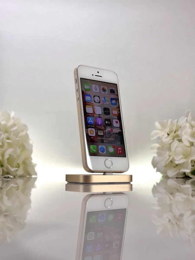 Чудовий iPhone SE 1 32GB Neverlock 100%АКБ Gold (Магазин Гарантія) — фото 2
