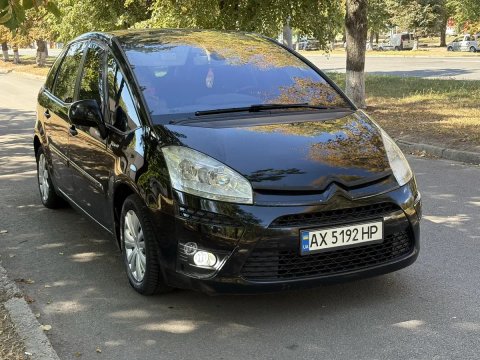 Citroen c4 picasso 1.6 hdi автомат