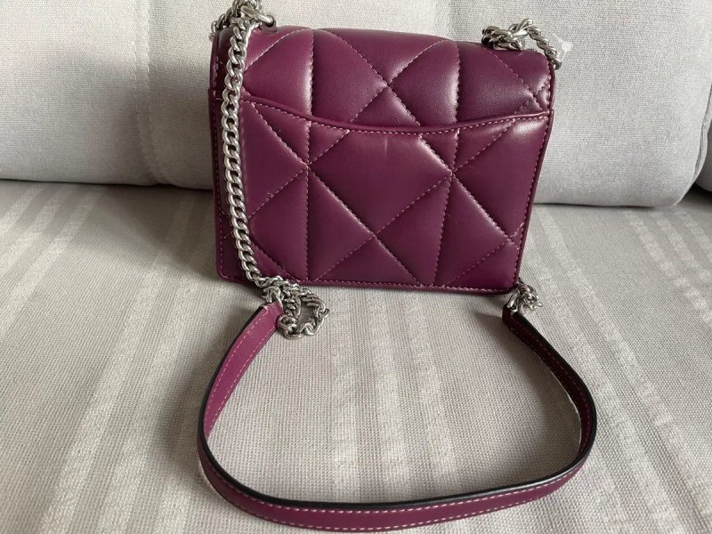 COACH original mini Klare crossbody. Сумочка натуральная кожа стеганая — фото 4