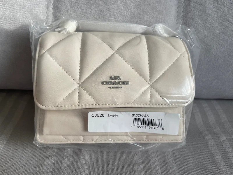 COACH original mini Klare crossbody. Сумочка натуральная кожа стеганая — фото 8