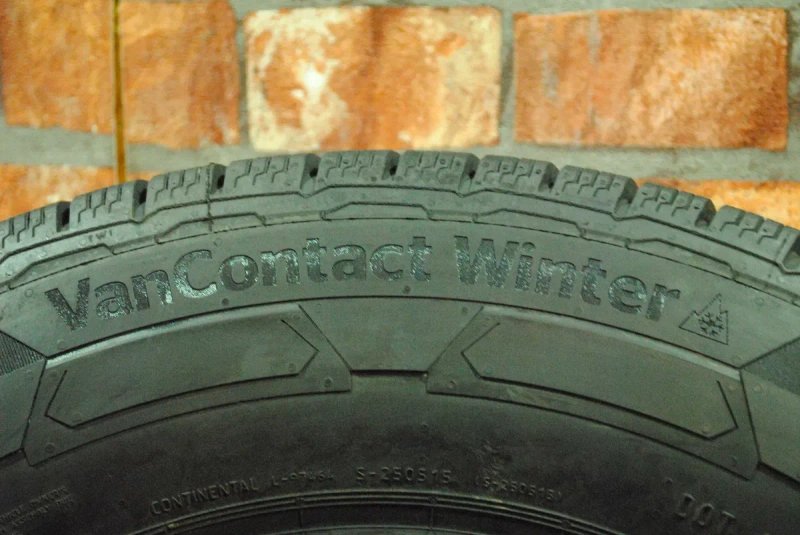 Continental 235/65 R16C — фото 5