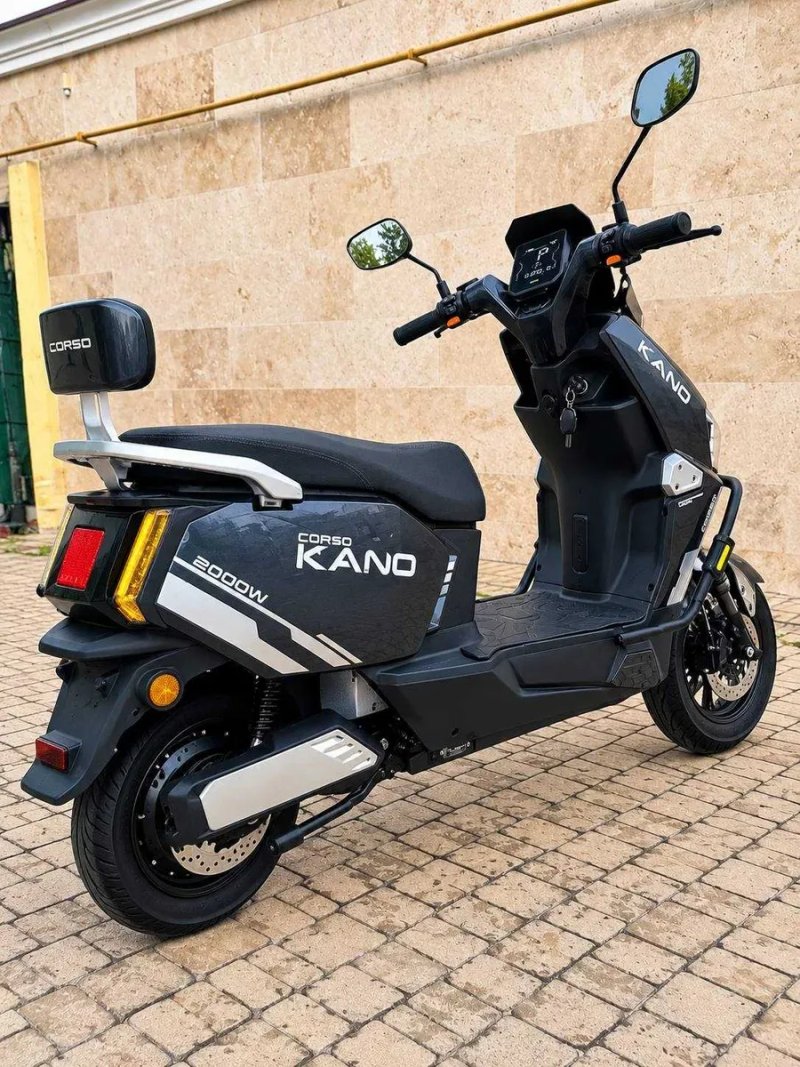 Corso Kano 2000W 30 a Lifepo4/30A 72v 2026 електроскутер Чорний — фото 6