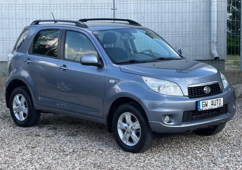 Daihatsu Terios 2011 бензин 1.5 механіка 4х4 — фото 2