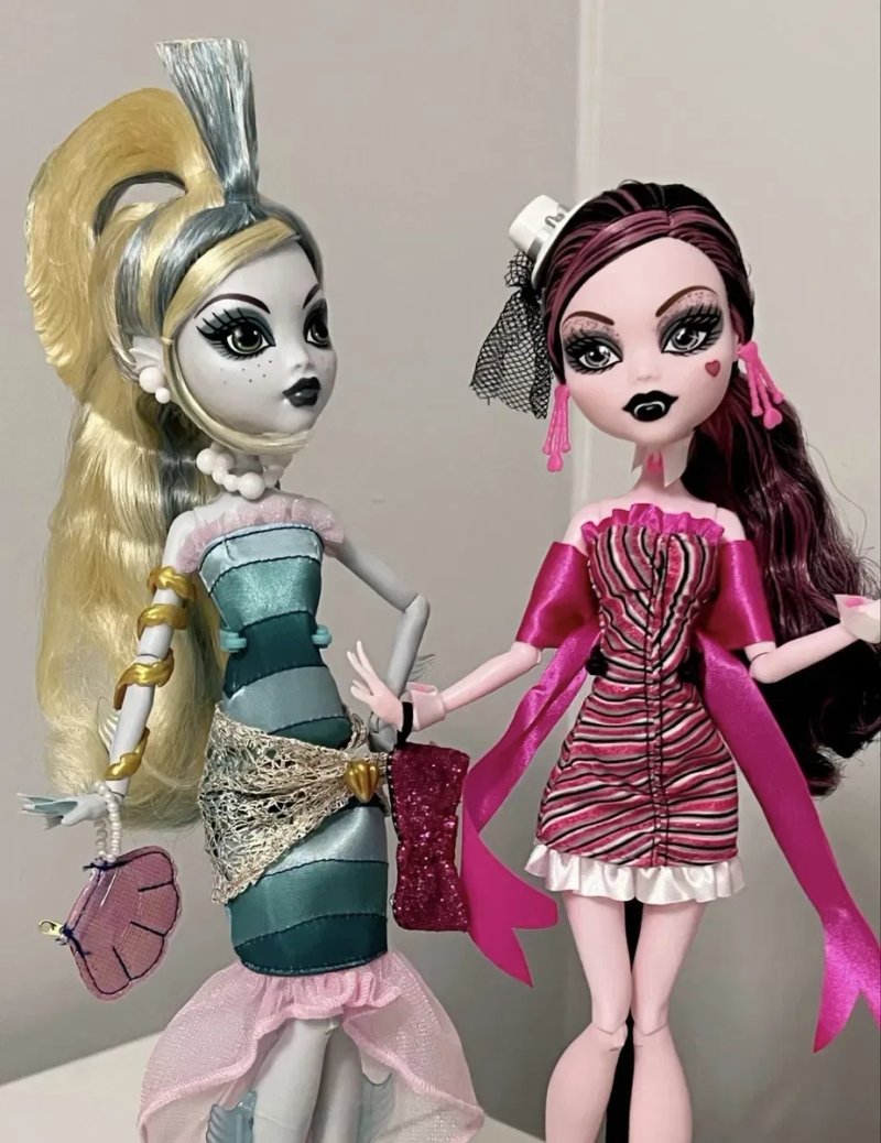 Dawn of the dance Creeproduction Monster high монстер хай Дракулаура Лора Лагуна Френкі Клодін Клео Skullector репродукція розквіт світанок танцю — фото 2