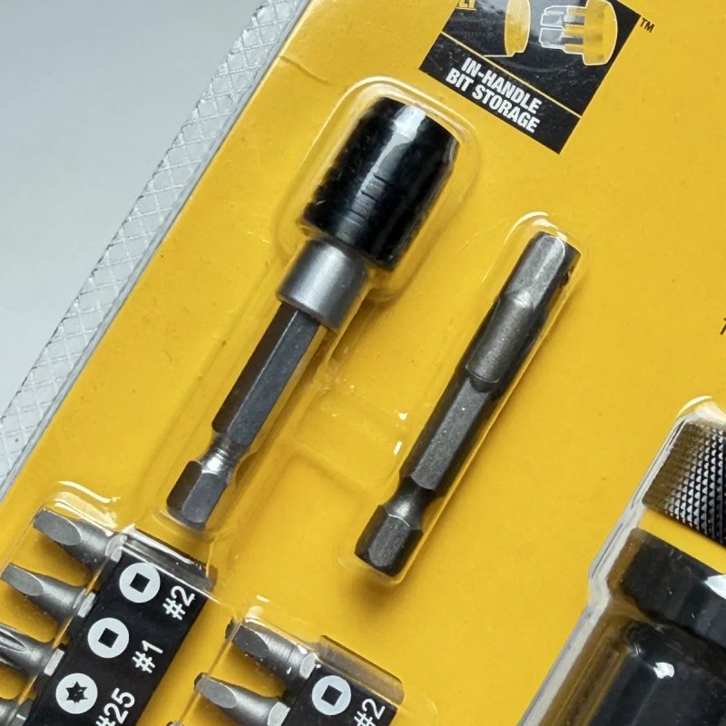 Dewalt Викрутка DWHT68003 23 шт з США — фото 4