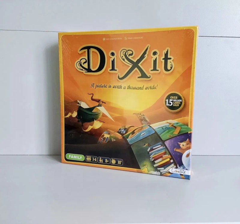 Діксіт з полем в коробці (Dixit, Диксит) настільна гра — фото 7