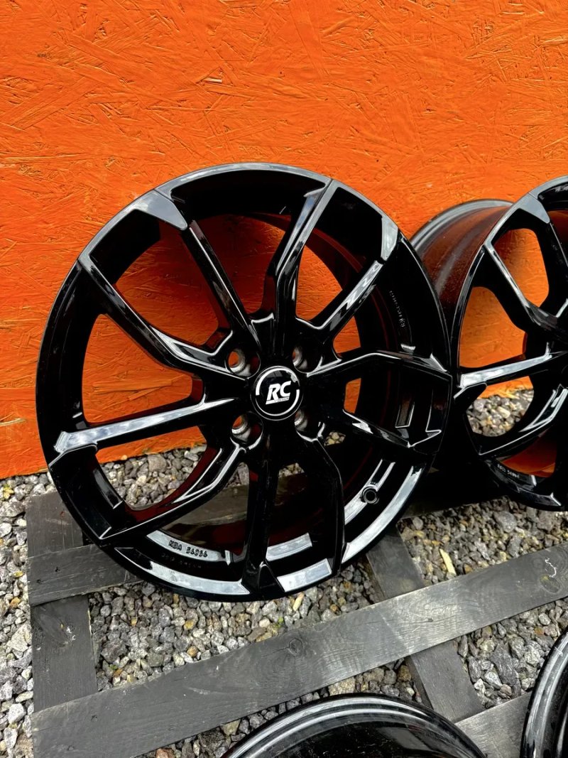 Диски R17 4.100 ET43 ще не ставились на авто киа хундай тойота — фото 4