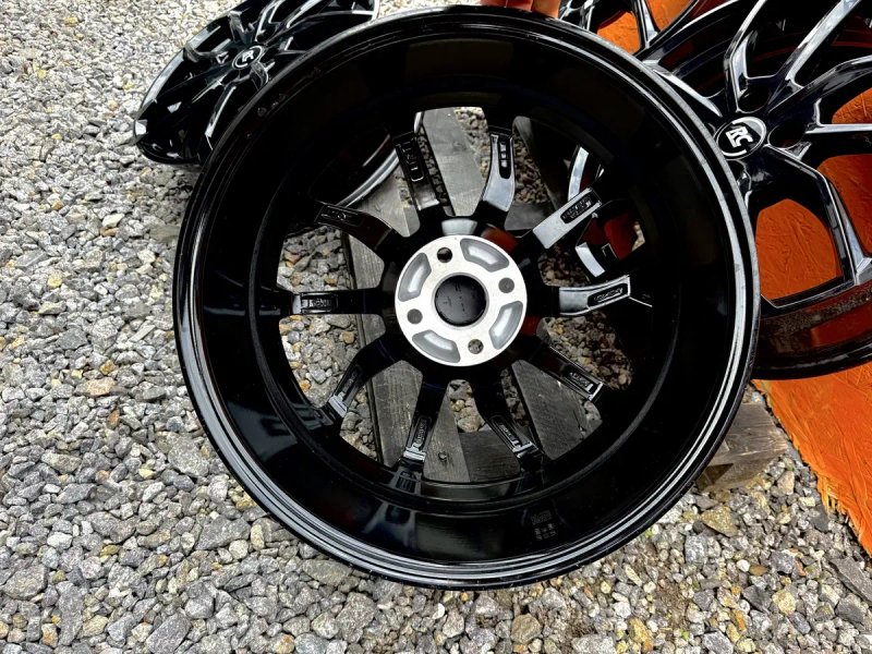 Диски R17 4.100 ET43 ще не ставились на авто киа хундай тойота — фото 6