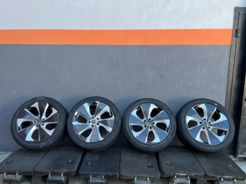 Диски с резиной R20 BMW X5 E53 E70 X6 E71 титаны БМВ Х5 Е53 Е70 Х6 Е71 колеса