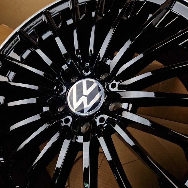 Диски VW R18 5x112 T-Roc Passat ID.4 ID.5 Jetta Tiguan Skoda Enyaq Superb Kodiaq Audi A3 A4 A6 SQ2 Q5 Seat Ateca Leon — фото 8