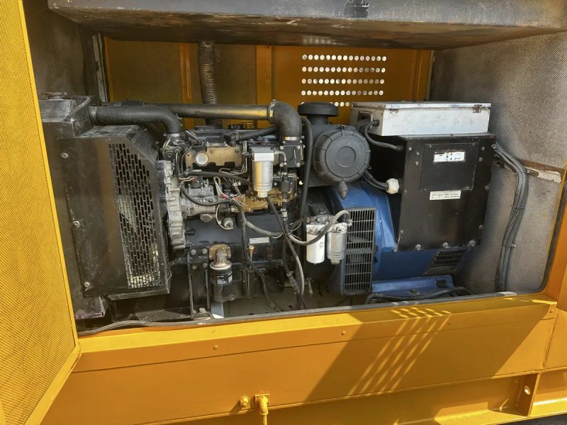Дизельний генератор 110 KVA perkens двигун — фото 5