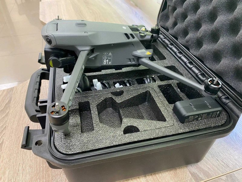 DJI Mavic 3E — 1 година нальоту, повний комплект, ідеальний стан без акаунта і привязок — фото 3