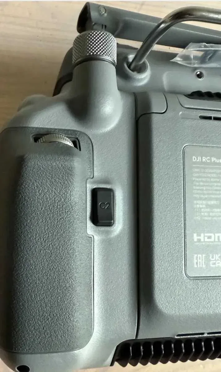 DJI RC Plus 2 Enterprise пульт керування для Matrice 4T / Matrice 4E оригінал — фото 2