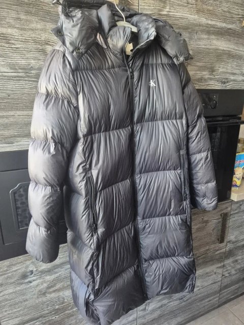 Длинный лёгкий теплый оригинальный пуховик Calvin Klein