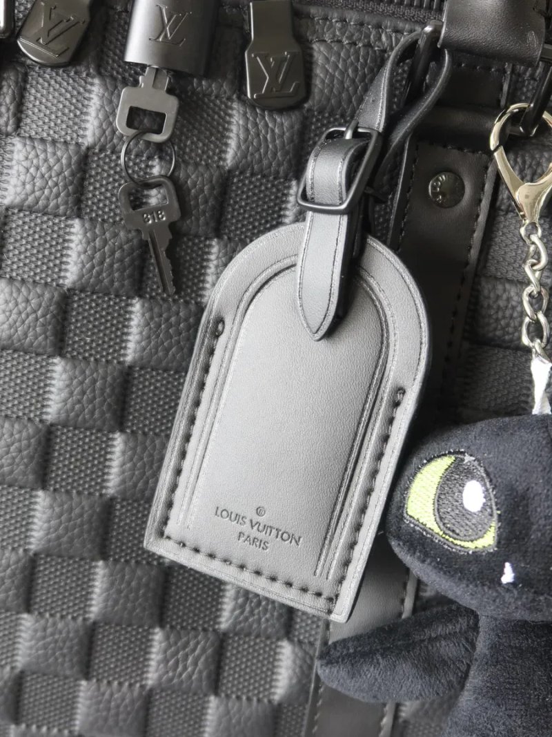 Дорожня сумка чорна клітинка шахматка натуральна шкіра шкіряна Louis Vuitton Keepall Bandoulière 50 чоловіча в клітинку мужская луи витон кожа LV — фото 7