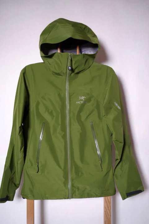Дощовик Arcteryx Zeta LT Jacket оригінал S розмір стан нова річ сток
