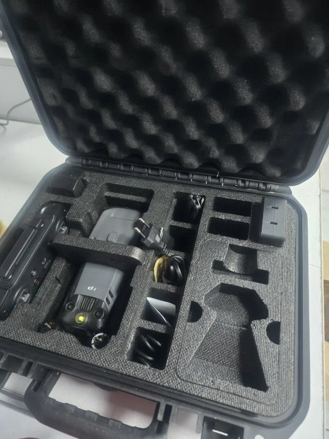 Дрон dji mavic 3t, б у стан ідеал
