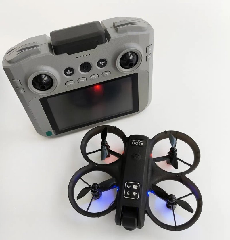 Дрон G808, квадрокоптер з екраном — фото 4