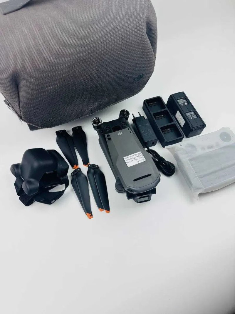 Дрон/квадрокоптер DJI Mavic 3, без акк, (наліт 3км, 2 год), Повний комплект для польотів та сумка для транспортування, Арт: 44378 — фото 3