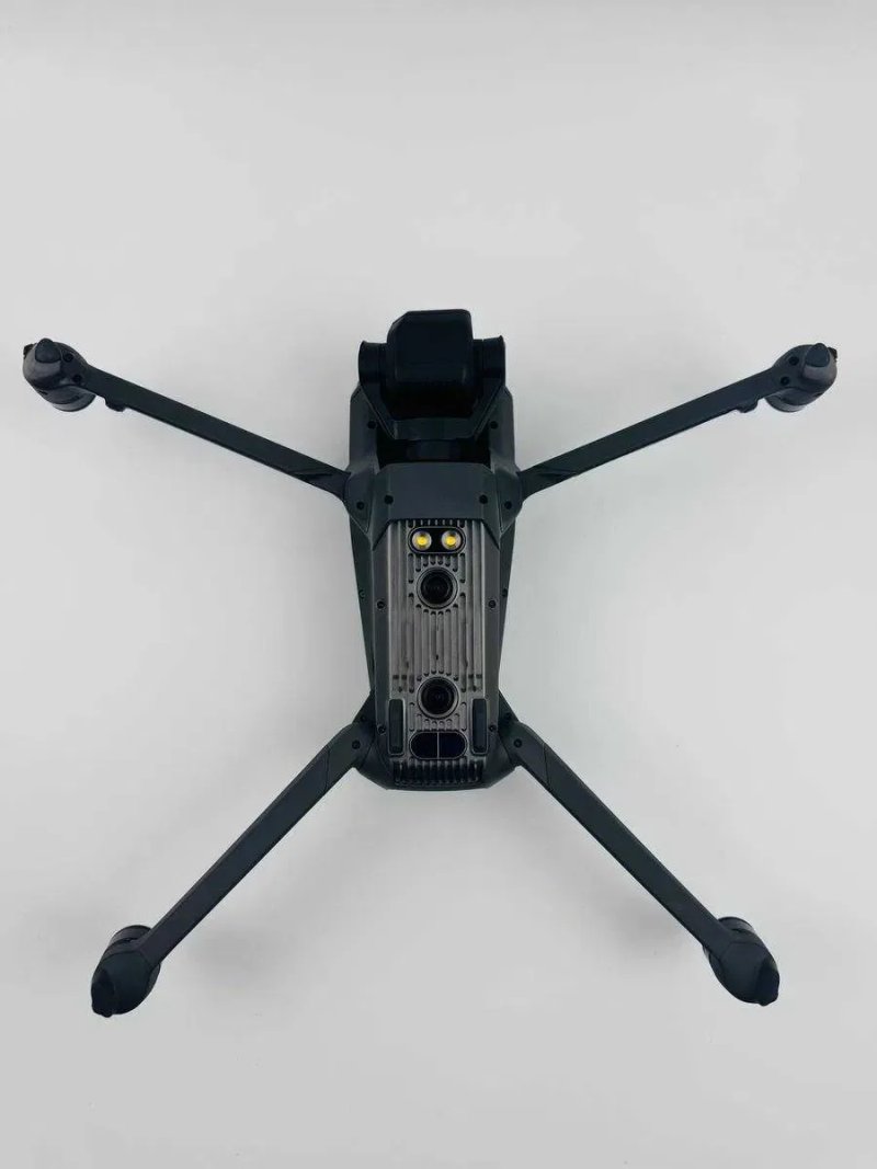 Дрон/квадрокоптер DJI Mavic 3, без акк, (наліт 3км, 2 год), Повний комплект для польотів та сумка для транспортування, Арт: 44378 — фото 6