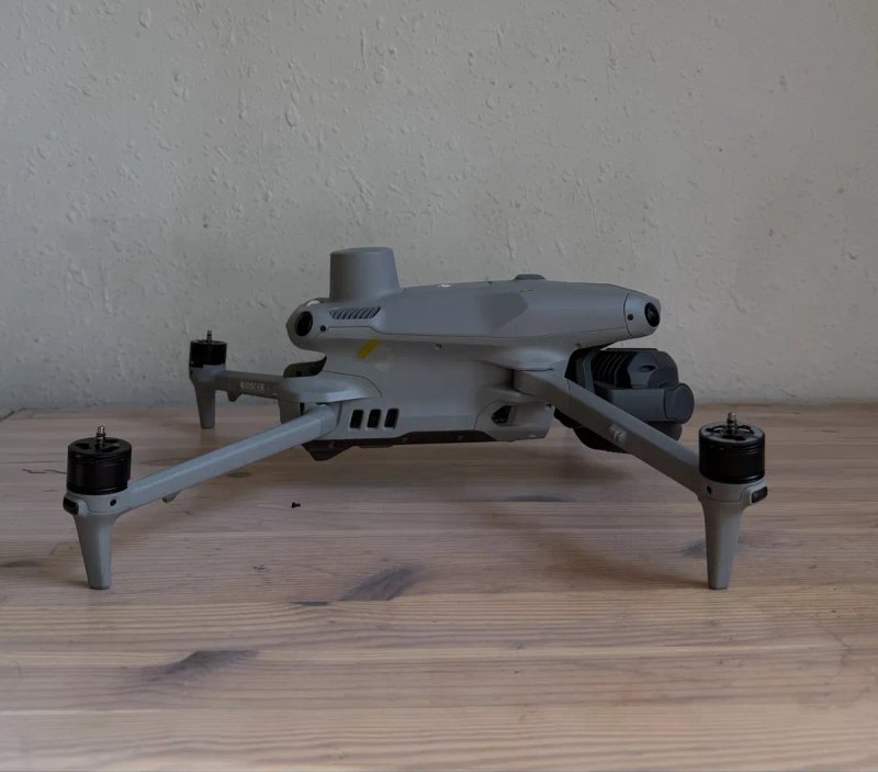 Дрон тушка Dji matrice 4t наліт 11год. — фото 5
