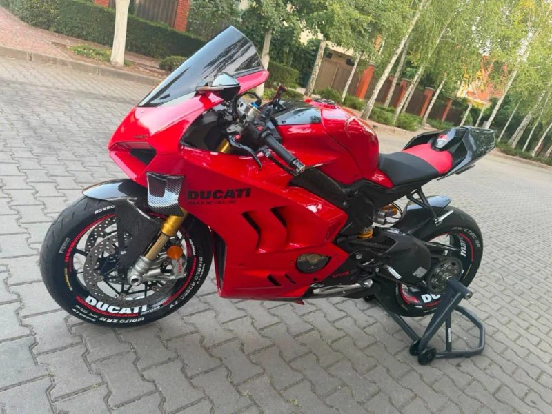 Ducati Panigale v4s 2022 — фото 4