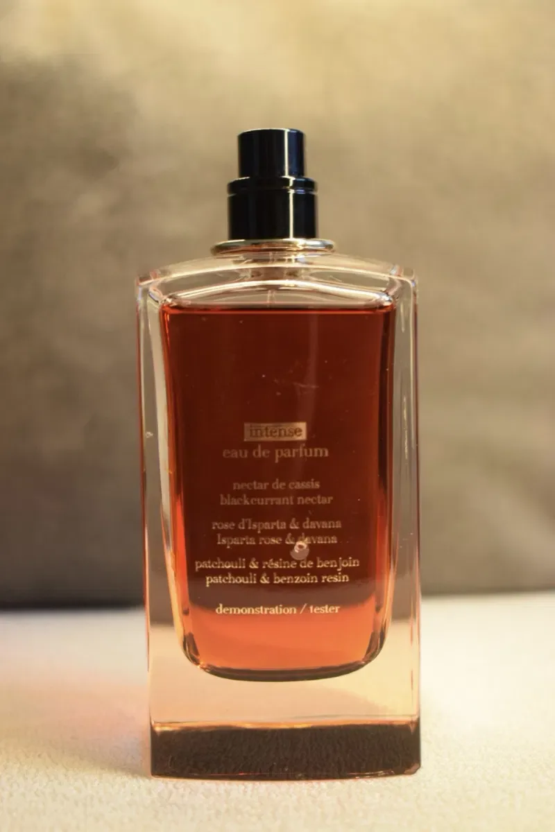 Духи Жіночі Giorgio Armani Sì Eau de Parfum Intense 100 мл. Оригінал без коробки. Флакон без кришки! — фото 3